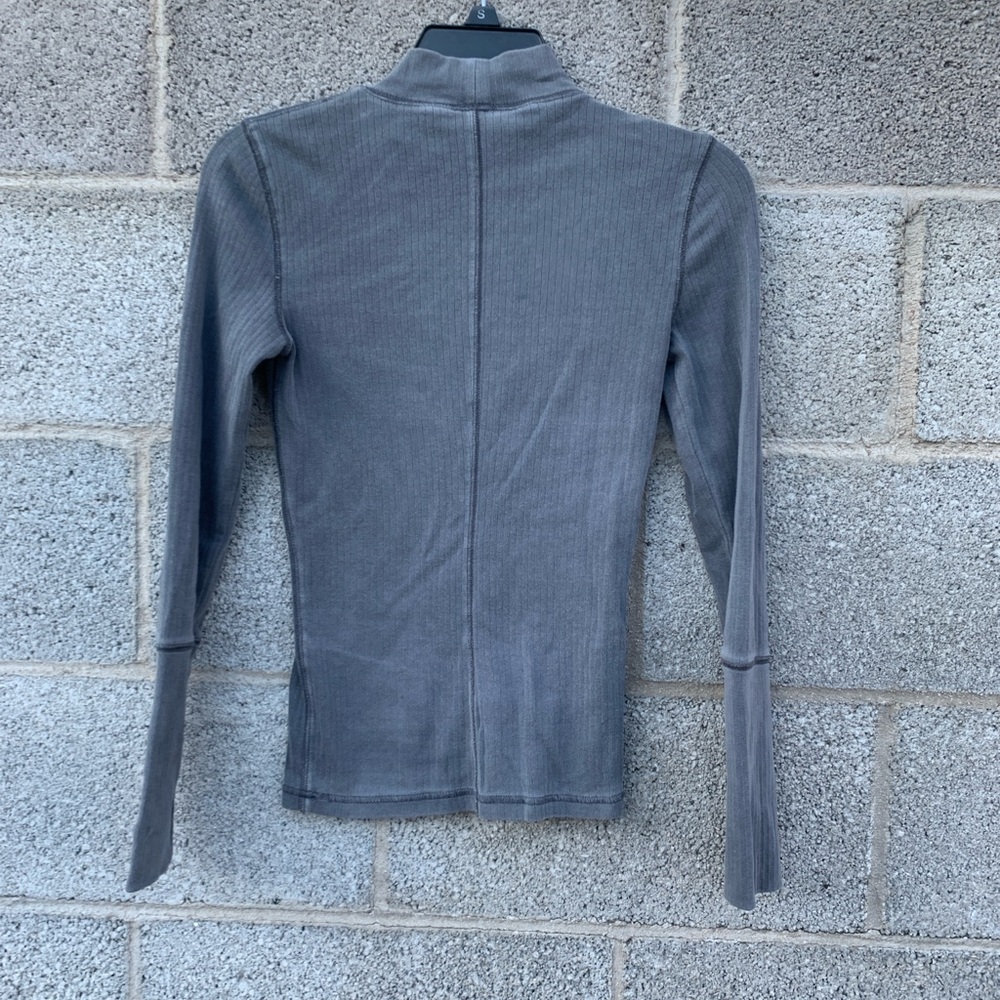 Free People Mock Neck Top Rickie Long Sleeve Grey Haze Size XS Grunge Layering - Picture 2 of 12